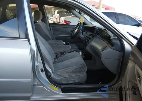 2001 Toyota Avalon Xl z USA, uszkodzony, nr VIN 4T1BF28B81U149903